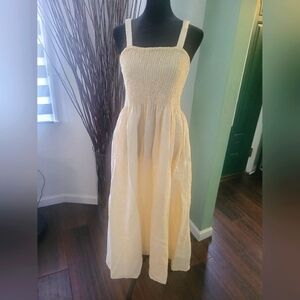 J.Crew Smocked Beach Dress in Linen Warm Honey Size Large Used 1x